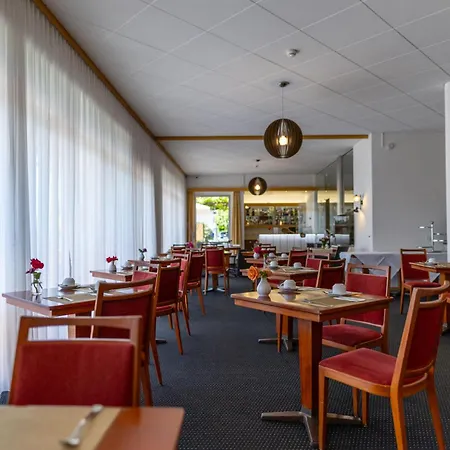 La Perla Hotel